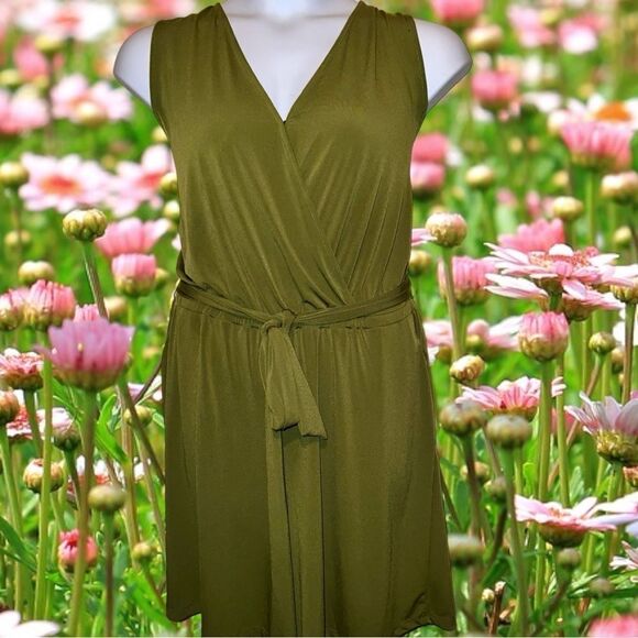 Ny Collection olive green romper! New - Picture 2 of 11
